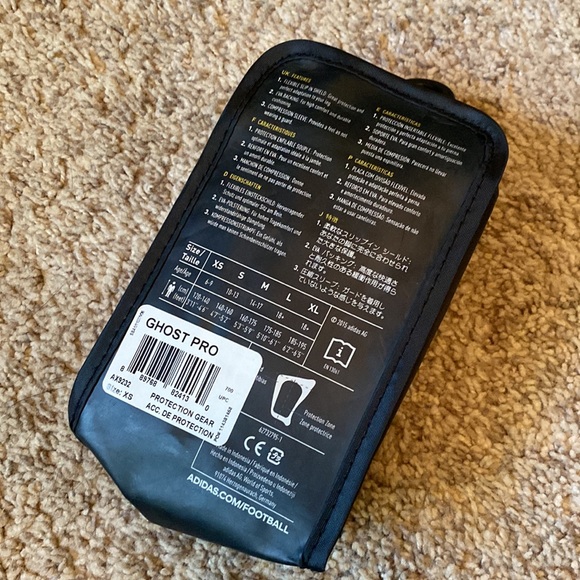 Adidas Ghost Pro slip in shield with sleeve - Picture 2 of 6